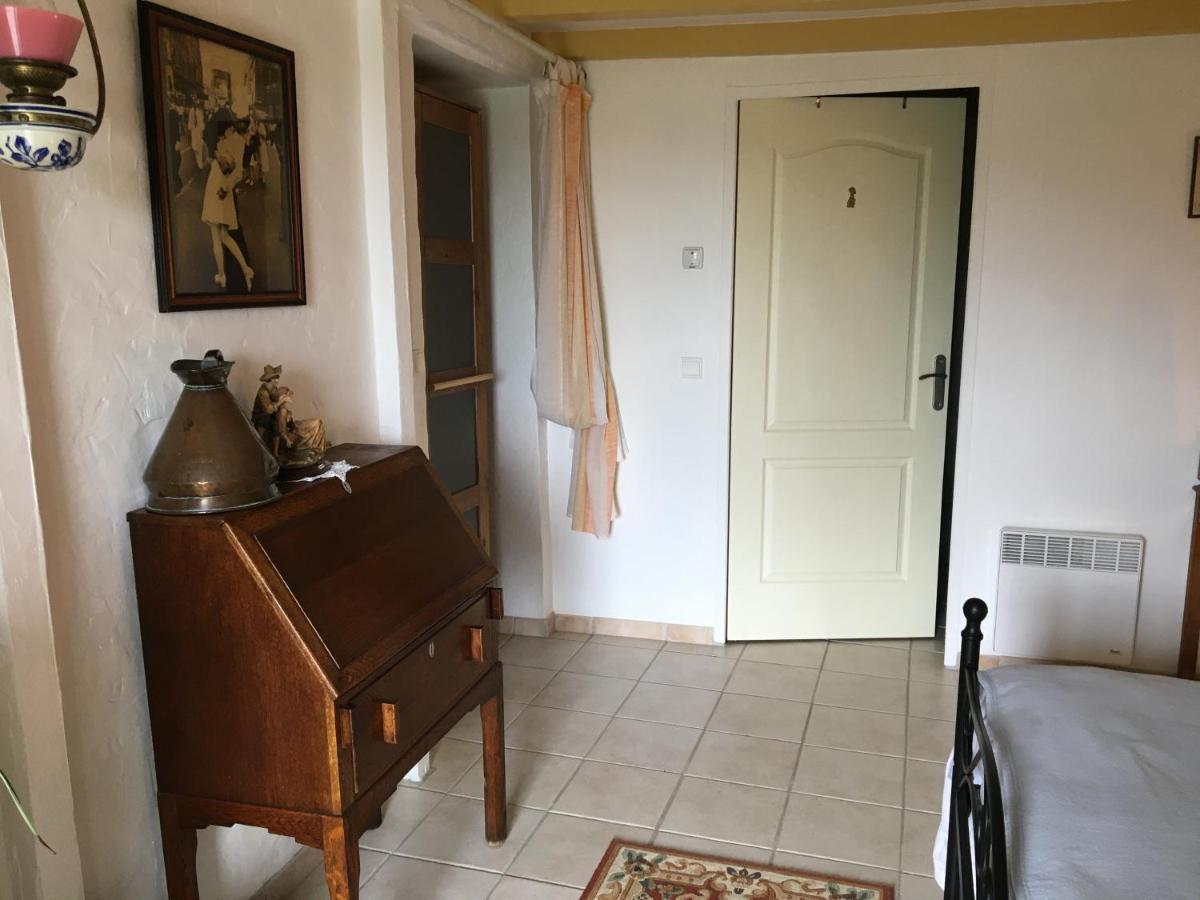 A L Epoque Bed & Breakfast Bouges  ภายนอก รูปภาพ